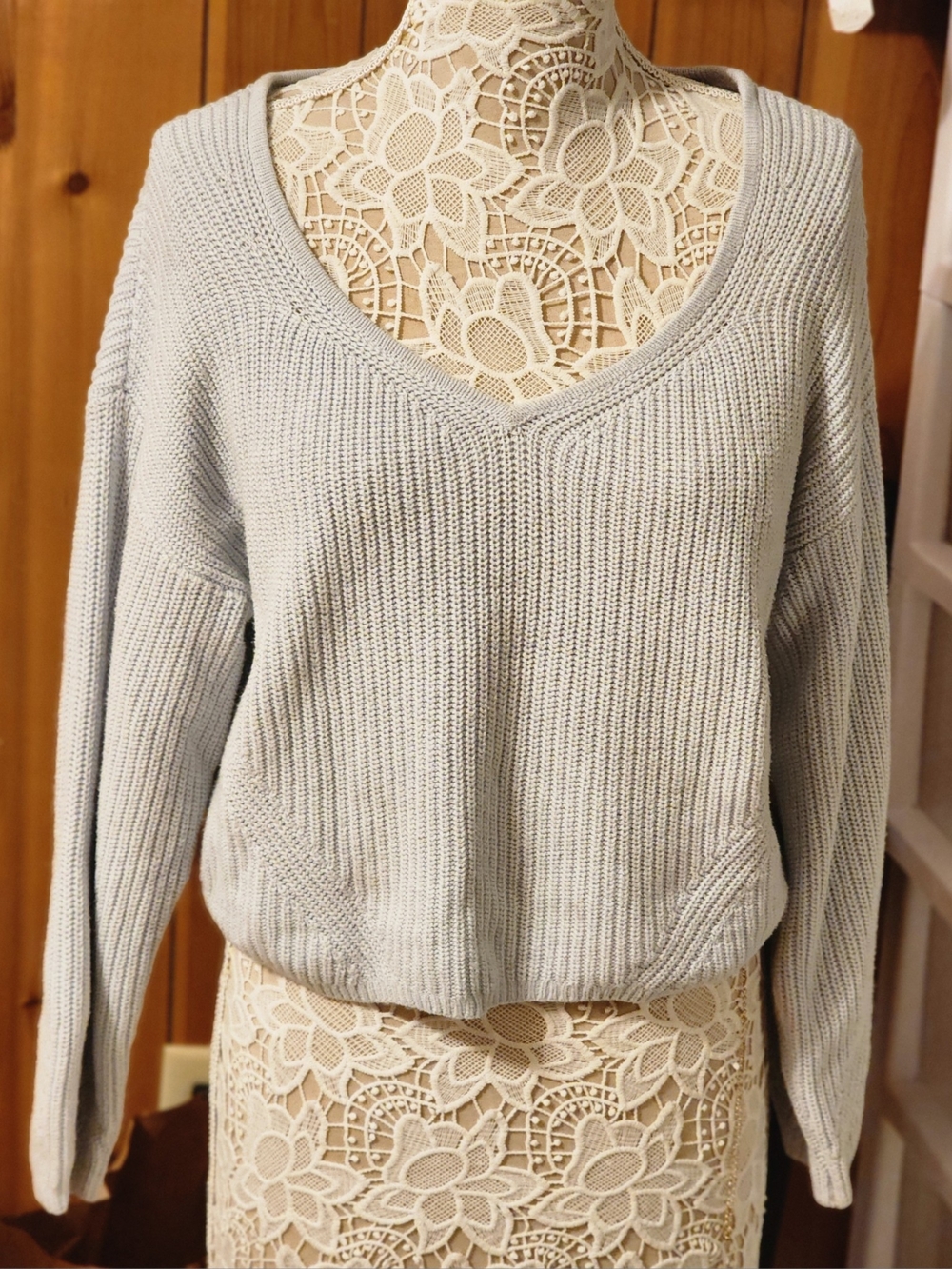 Abercrombie & Fitch Ice Blue Chunky Ribbed V-Neck Pullover Sweater